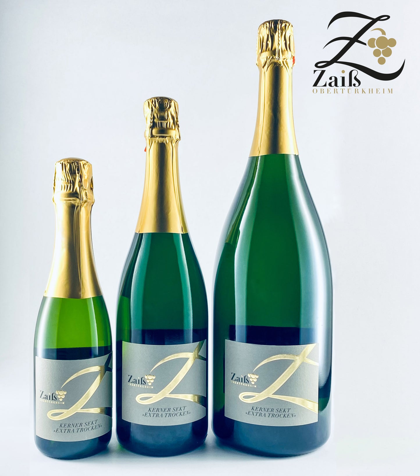Kerner Sekt extra trocken in drei verschiedenen Größen. Magnumflasche